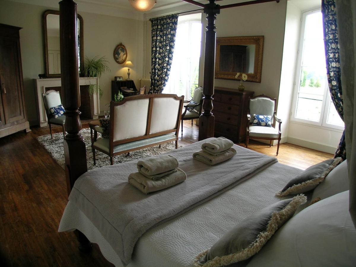 Chateau Du Bourbet Cherval Екстер'єр фото