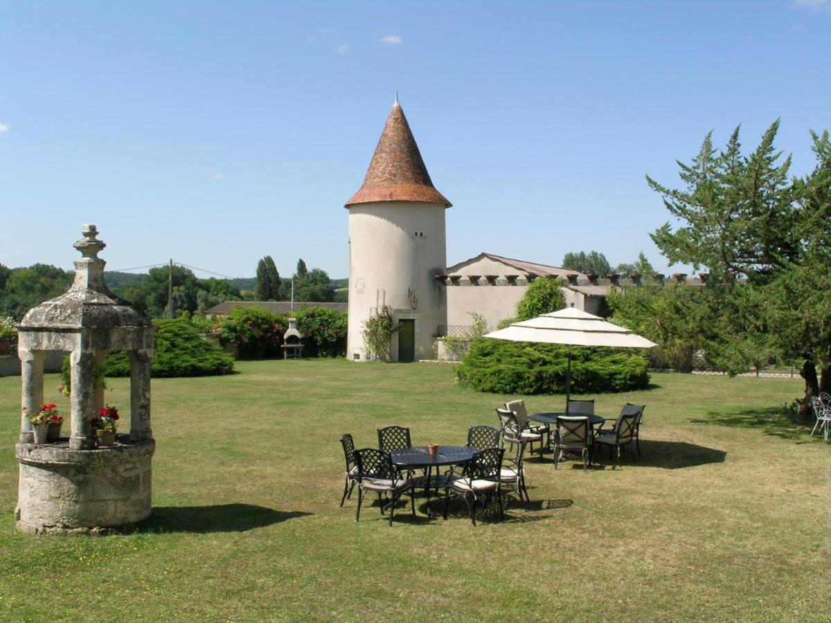 Chateau Du Bourbet Cherval Екстер'єр фото